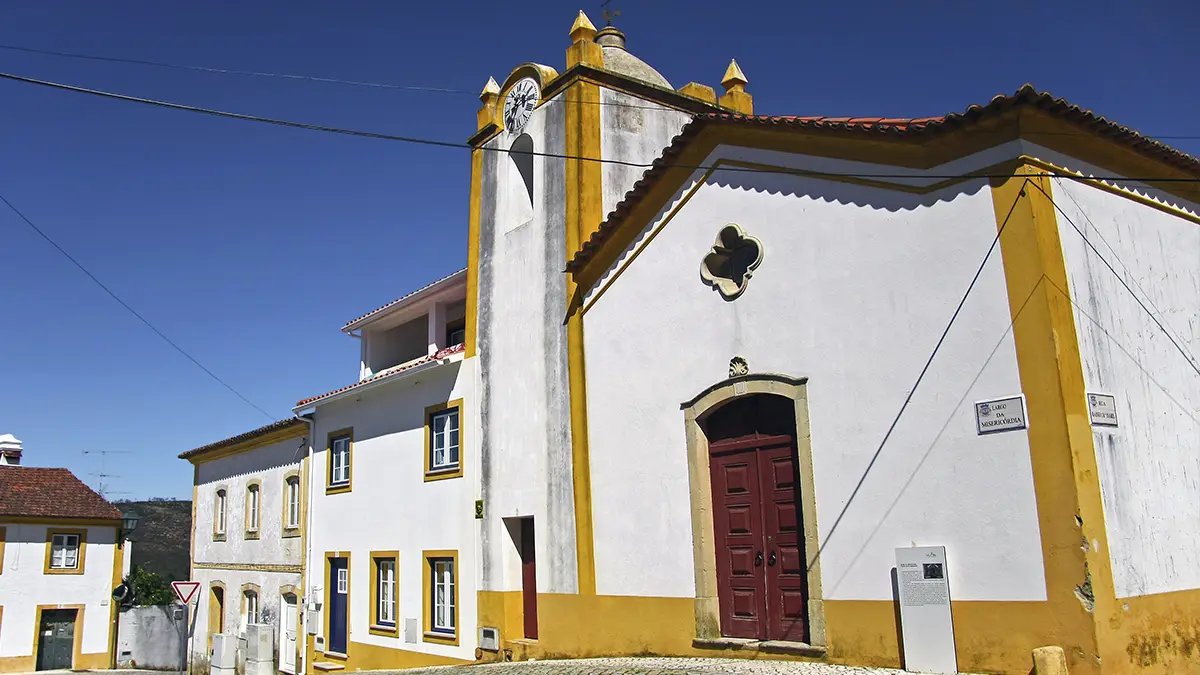 Padre causa polémica ao recusar funeral a jovem em Castelo Branco