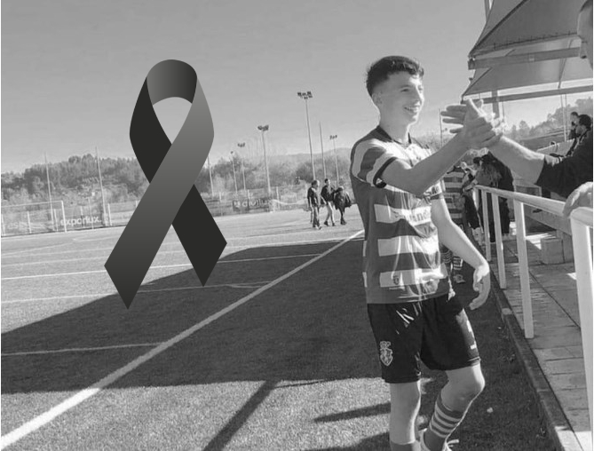 Dor e lágrimas: Marcelo Fernandes, o jovem futebolista de 17 anos, que morreu em acidente
