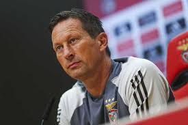 Schmidt reage à exibição de Trubin 