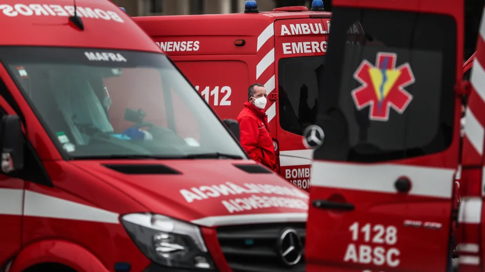 Morre por atropelamento na A2