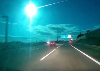 Meteorito sobrevoou Portugal e iluminou o céu
