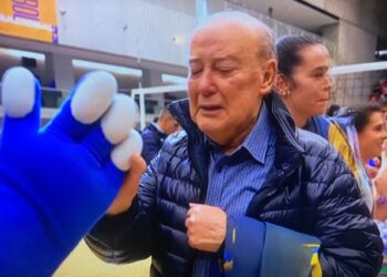 Pinto da Costa chora ao celebrar o último título pelo FC Porto