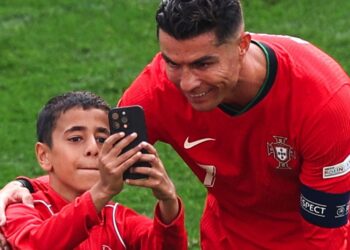 Menino turco explica como conseguiu selfie com Cristiano Ronaldo