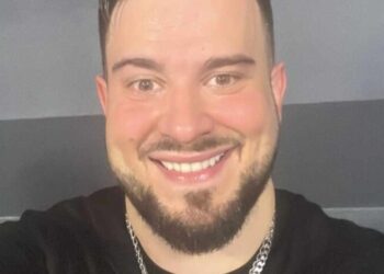 Francisco Monteiro ultrapassa fim com Bárbara Parada e mostra-se feliz “noutra”