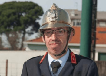 Bombeiro morre durante combate a incêndio