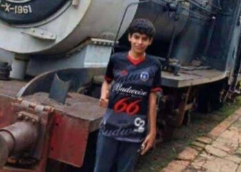 Futebolista de 15 anos morre após ser pontapeado