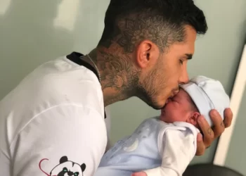 Pai, ex-TVI, tenta matar filho de 5 anos com combustível