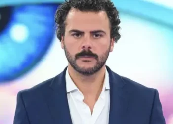 João Ricardo na TVI atira-se à Renata Reis e Gonçalo antes da final