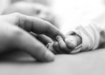 Bebé não resistiu a acidente de viação na véspera de Natal