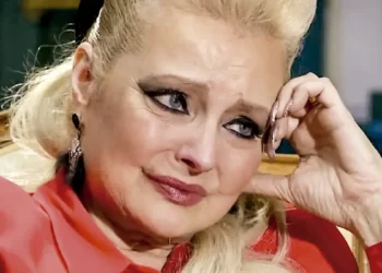 Ágata em grande sofrimento