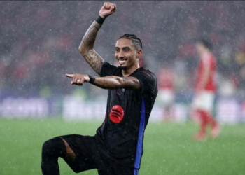 Raphinha atira-se a “pessoas do Benfica”