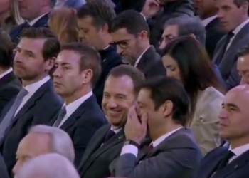 Rui Costa e Varandas apanhados às gargalhadas na apresentação de Proença