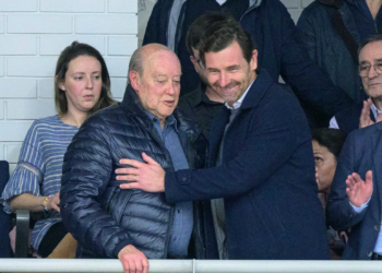 Villas-Boas cumpre desejo de Pinto da Costa no seu funeral