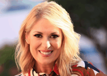 Comunicado de última hora sobre a cantora Rebeca