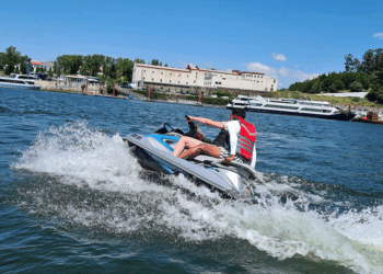 Pai e filhas vítimas em acidente de motas de água no Douro