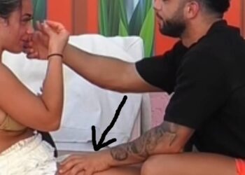 O momento em que a mão de Fábio toca em Liliana