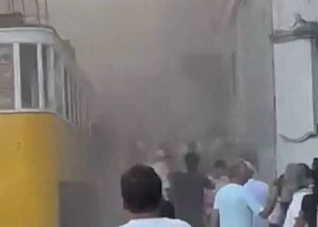 Pelo menos 20 feridos em descarrilamento do Elevador da Glória em Lisboa