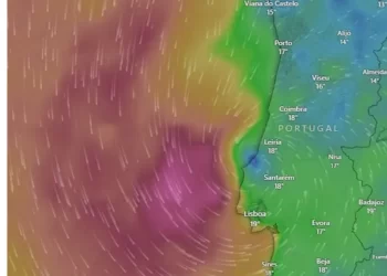 Depressão Gabrielle chega a Portugal continental e deixa todo o território sob aviso amarelo
