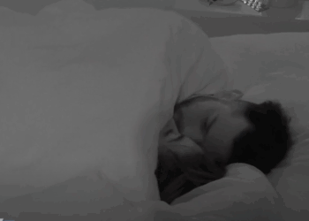 Cenas quentes entre Liliana e Fábio á noite