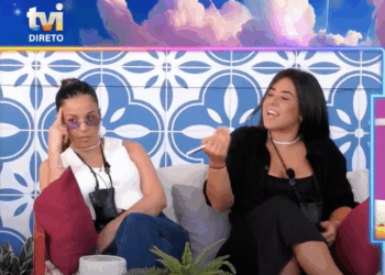 Liliana revoltada com colegas por não ser a mais popular