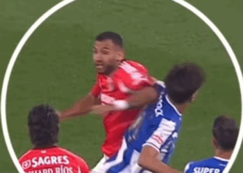 FC Porto avança com queixa contra Pavlidis