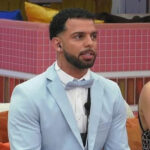 Ninguém viu? Fábio 'RECEBE RECADO' em plena gala de fora da casa