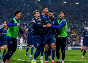 FC Porto responde a Enzo Barrenechea nas redes sociais