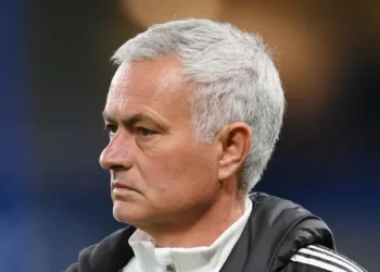 O onze do Benfica para Madrid