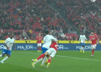 Benfica arrasa arbitragem após Benfica-Alverca: três penáltis