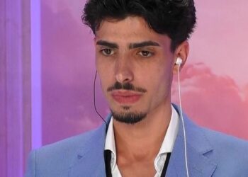 Eva encosta Diogo à parede e este toma decisão