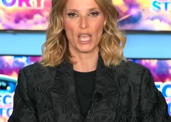 Emoções ao rubro: Cristina Ferreira em lágrimas termina programa