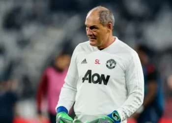 Morreu Silvino, antigo guarda-redes português e adjunto de Mourinho