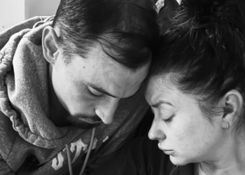 Concorrente do Casados à Primeira Vista de luto após morte dos filhos