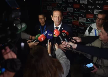 Proença quer fazer as pazes com o Benfica