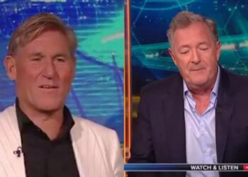 Caso Ronaldo: Piers Morgan calado em direto por empresário